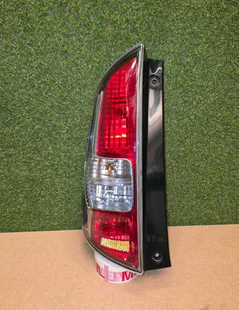 Sirion 2 en Subaru Justy linkerachterlichten 2004 tot 2011, Ophalen of Verzenden, Gebruikt, Daihatsu