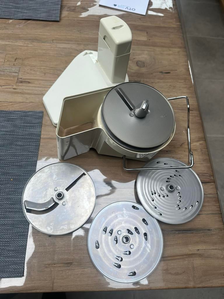 Groentensnijder kenwood, Elektronische apparatuur, Keukenmixers, Ophalen, Zo goed als nieuw