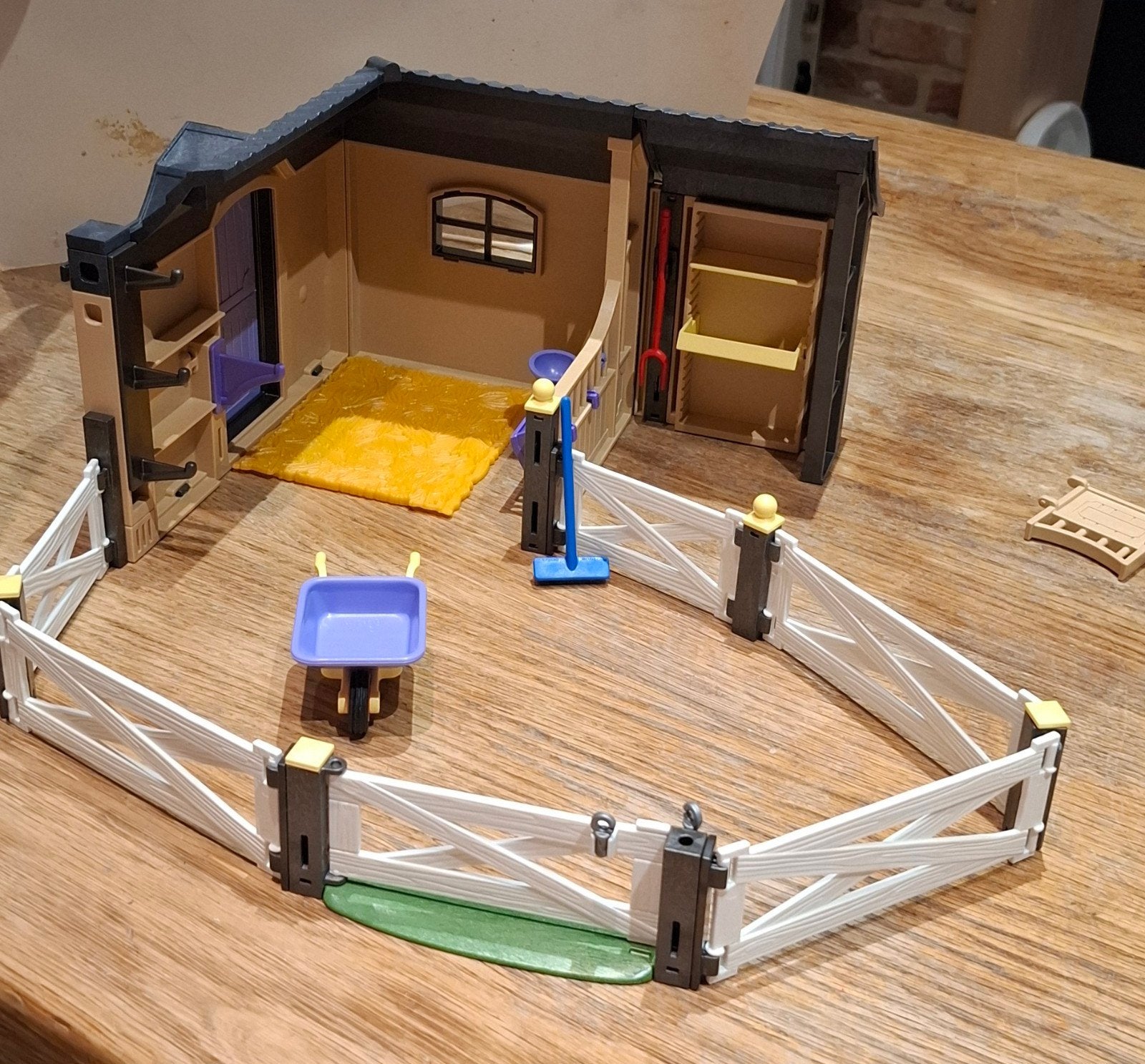 playmobil manege, Enlèvement