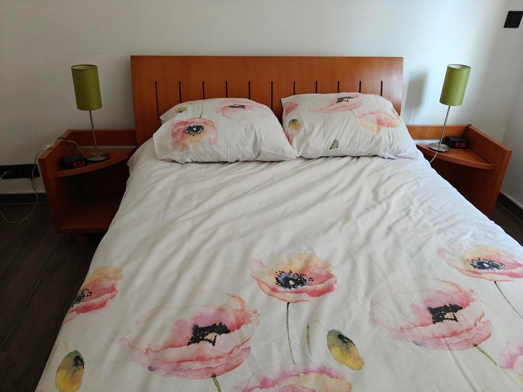 Bed 140 x 200 cm. Design, merk cinna., Ophalen, Gebruikt, Beige, 140 cm