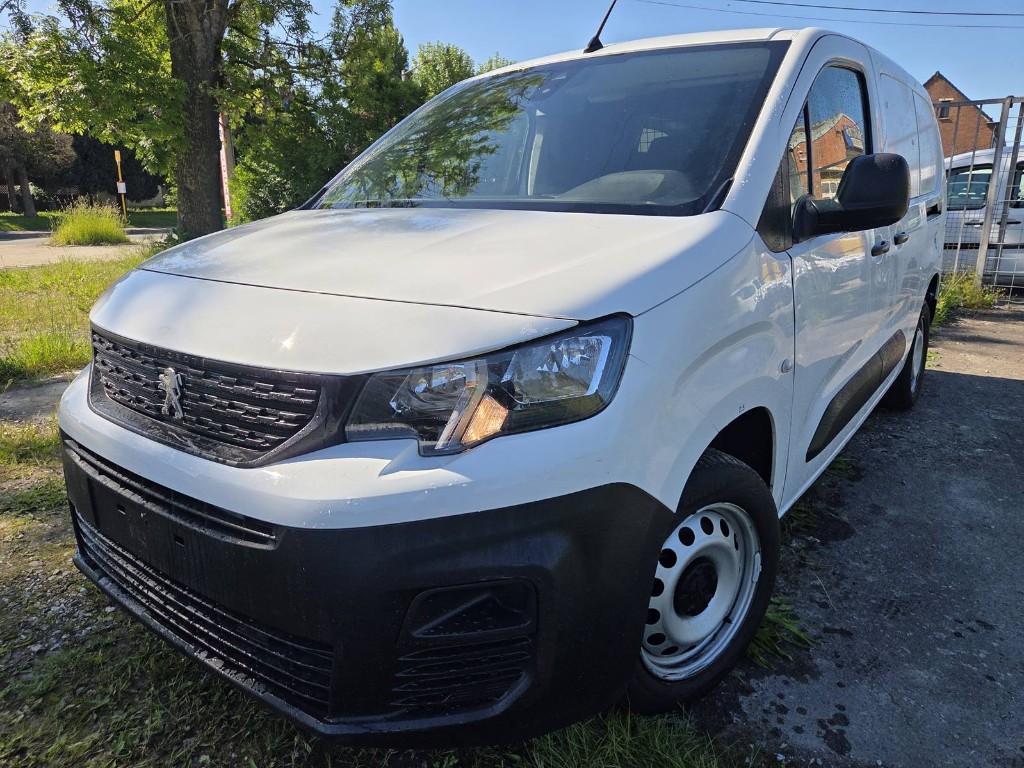 Peugeot Partner Maxi 2021 3places 71000km 1.5hdi 100cv AC..., Voorwielaandrijving, Stof, Euro 6, 4 cilinders
