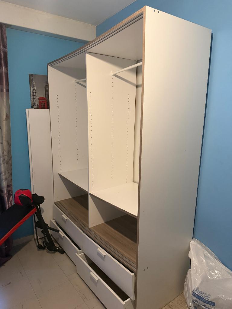 Armoire, Avec tiroir(s), 100 à 150 cm, Enlèvement, Utilisé
