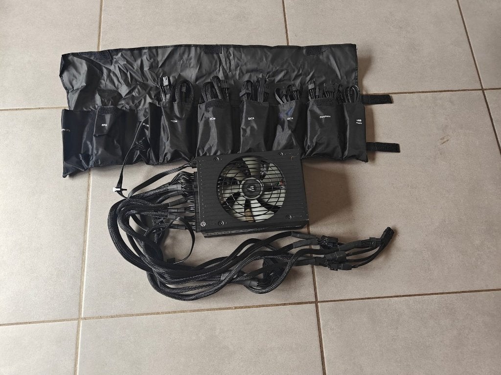 Corsair AX1600i interne voeding, Enlèvement, Comme neuf