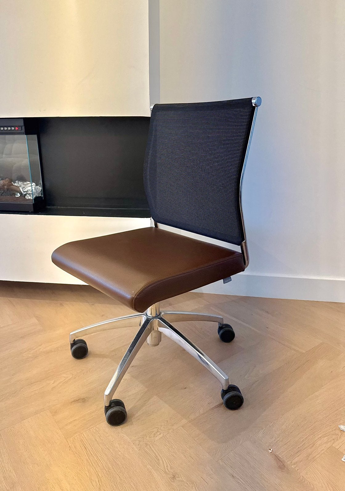 MOVING Attiva design bureaustoelen / vergaderstoelen, Ophalen, Zo goed als nieuw