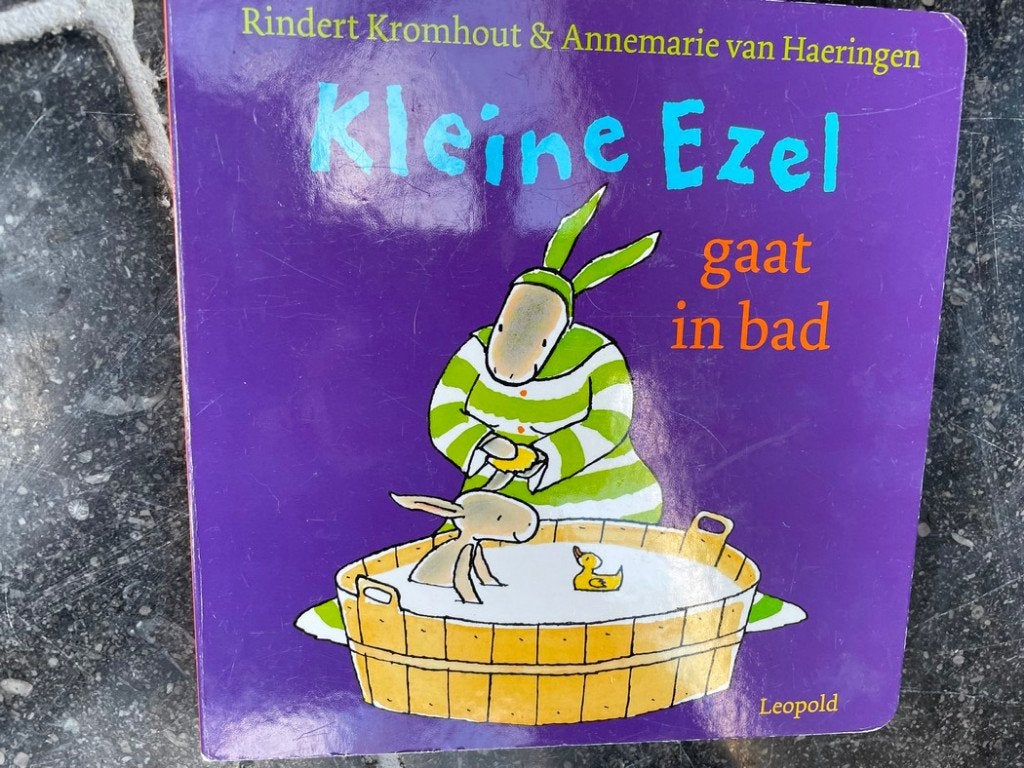 kleine ezel gaat in bad, Enlèvement ou Envoi