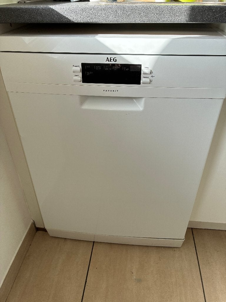 Déménagement : Meubles et électroménagers à vendre, Maison & Meubles, Enlèvement