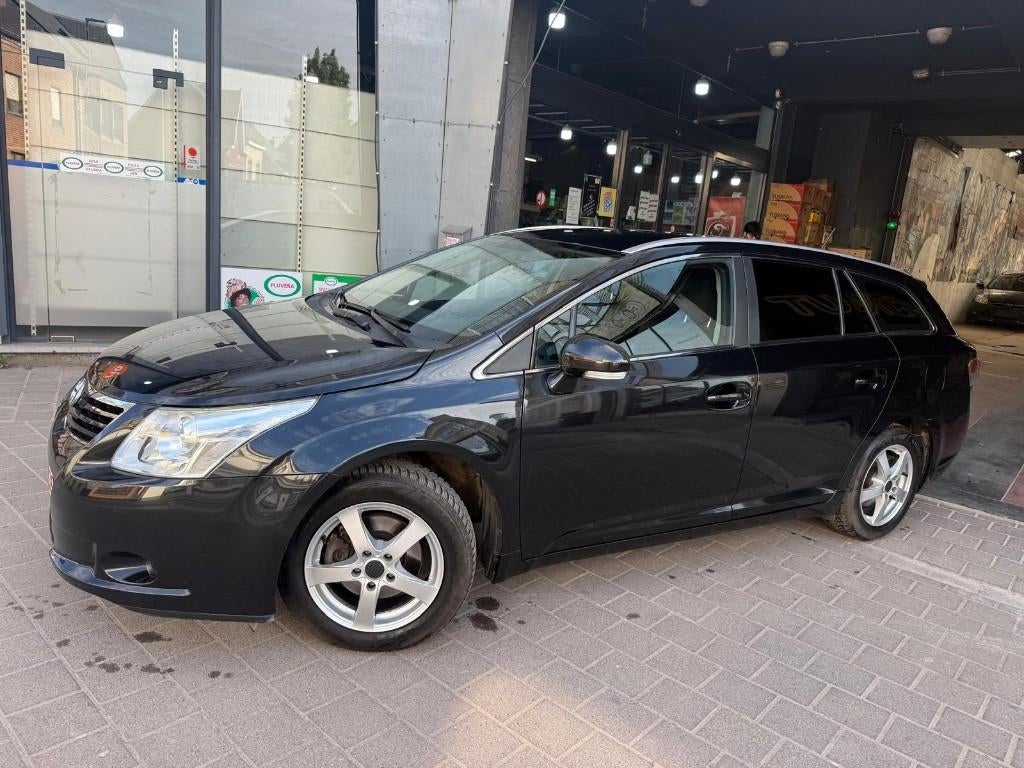 Toyota Avensis 1.6i VVT-i Benzine*Compleet logboek 1ste hand, Auto's, Stof, Avensis, Zwart, Bedrijf