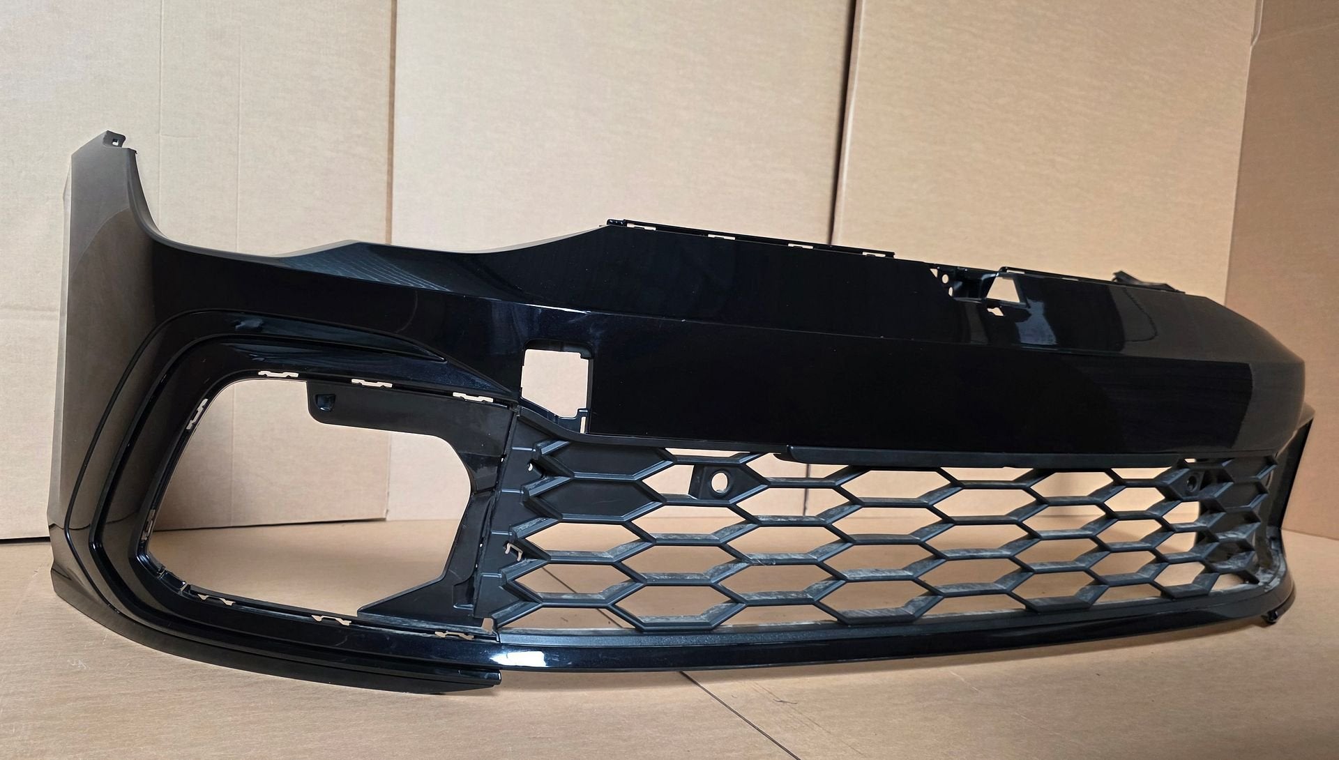 Voorbumper VW Golf 8 VIII GTI GTD GTE 5H0807221G Volkswagen, Gebruikt, -, Ophalen of Verzenden, Bumper