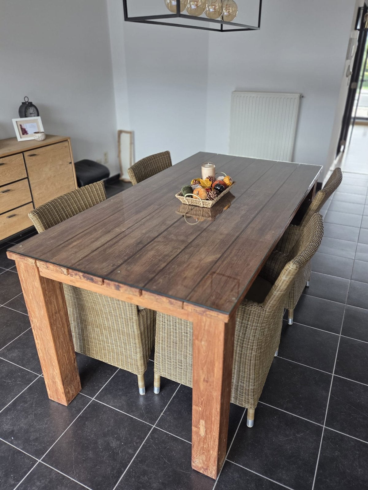 Houten tafel, inclusief 4 stoelen, Tuin en Terras, Ophalen, Zo goed als nieuw, Rechthoekig, Hout