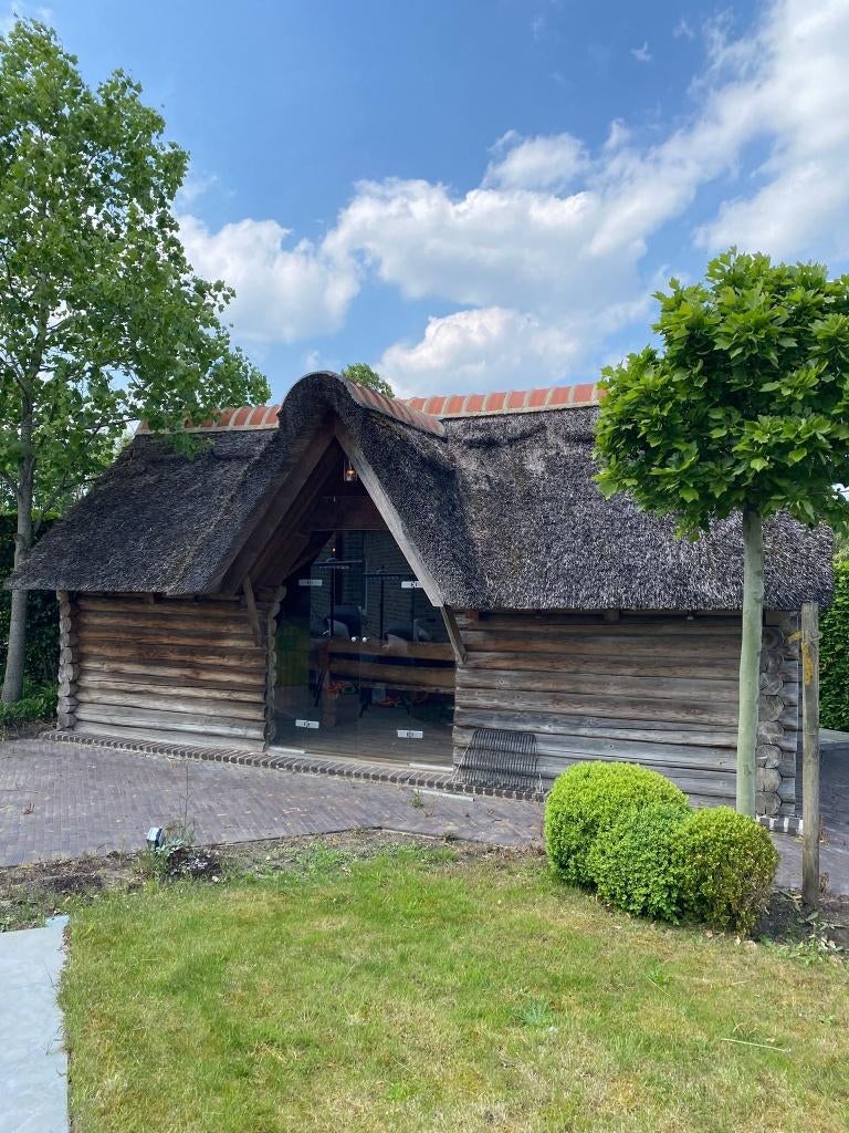 Barbecue house, Ophalen, Gebruikt, 300 cm of meer