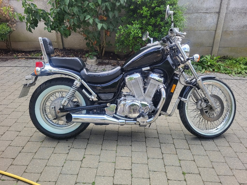 suzuki intruder 800, Motos, Motos | Suzuki, Occasion, Plus de 35 kW, Particulier, 4 cylindres