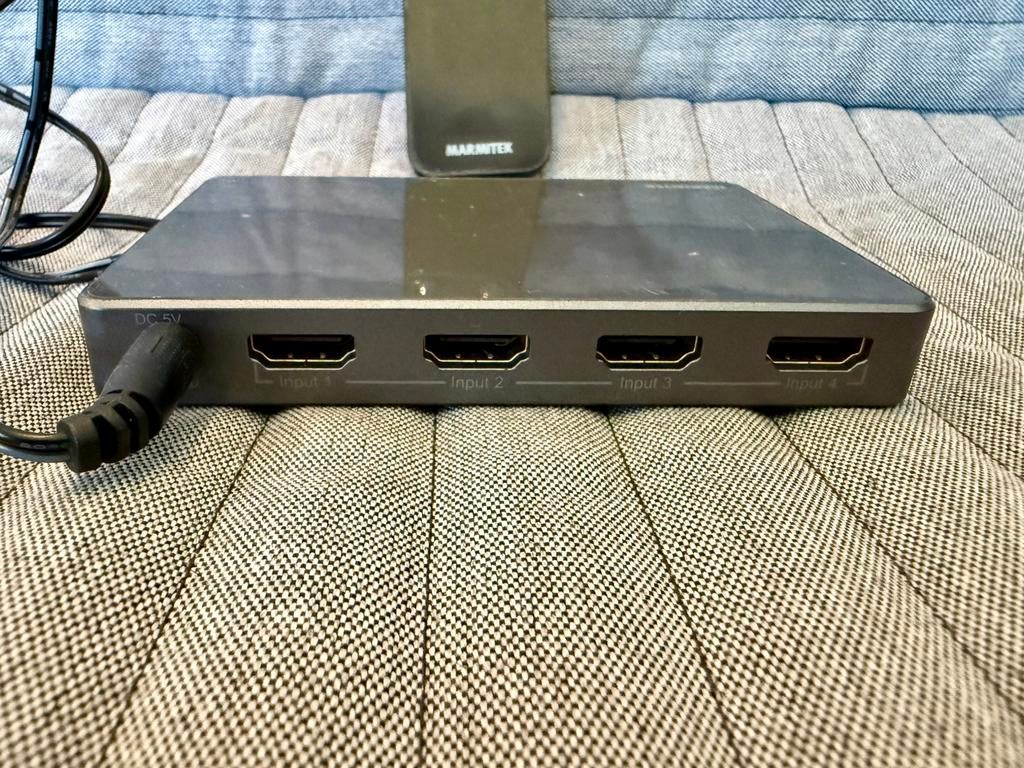 Marmitek HDMI Switch - 4 Poorten - Incl Afstandsbediening, Computers en Software, Dockingstations, Zo goed als nieuw, Ophalen of Verzenden