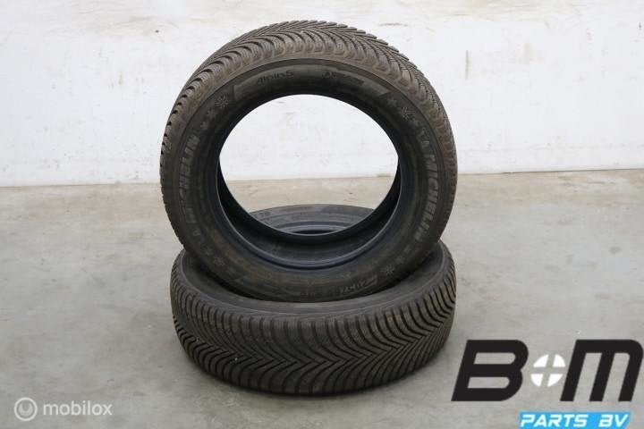 2 x 2056016 92H Michelin Alpin 5 AO 7.5mm 205 60 16, Gebruikt, 16 inch