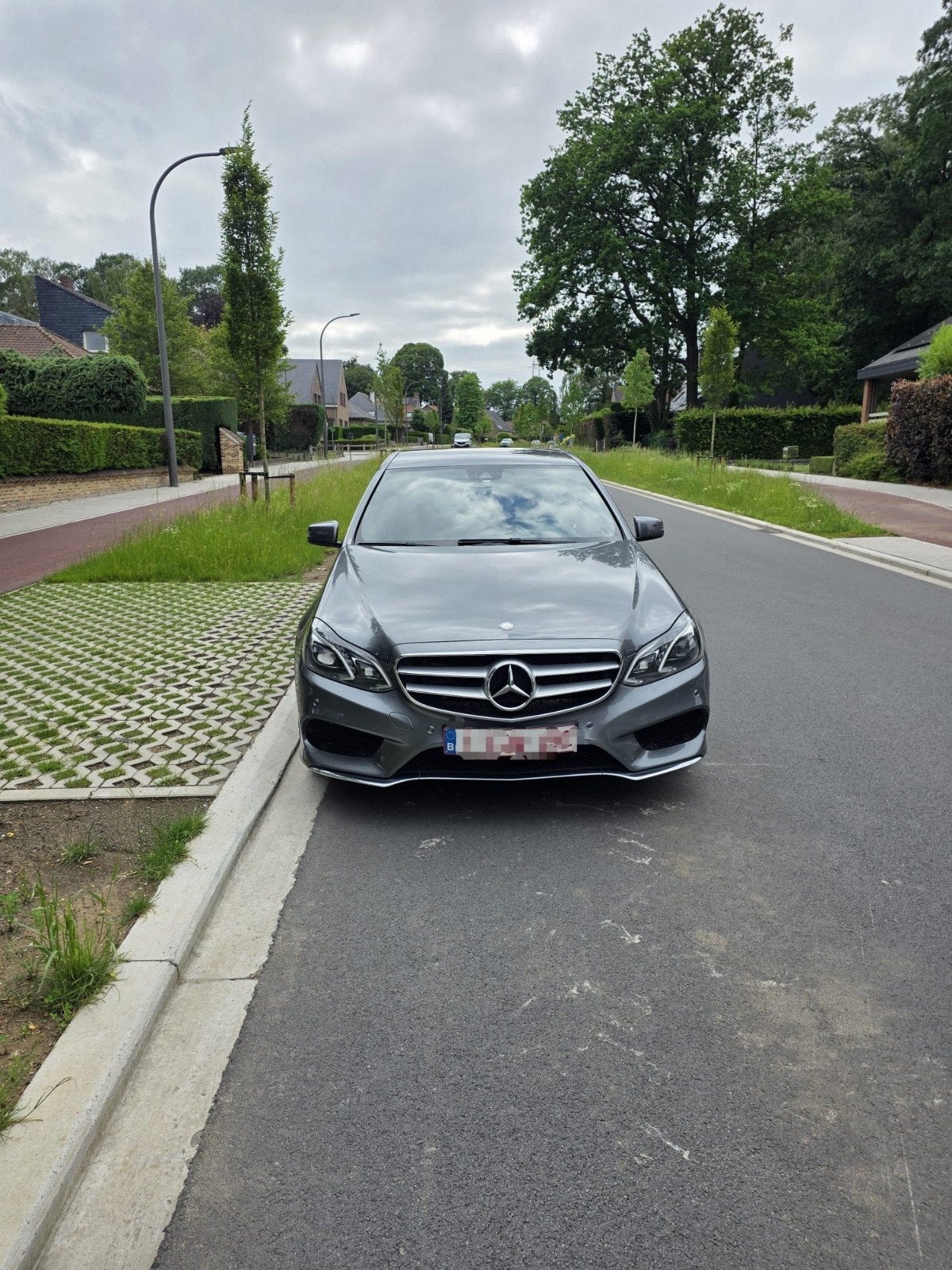 mercedes classe E w212 euro6, Argent ou Gris, Achat, Euro 6, Noir