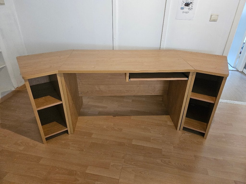 GRATIS bureau af te halen, Huis en Inrichting, Bureaus, Ophalen, Opbergruimte, Gebruikt, Hout