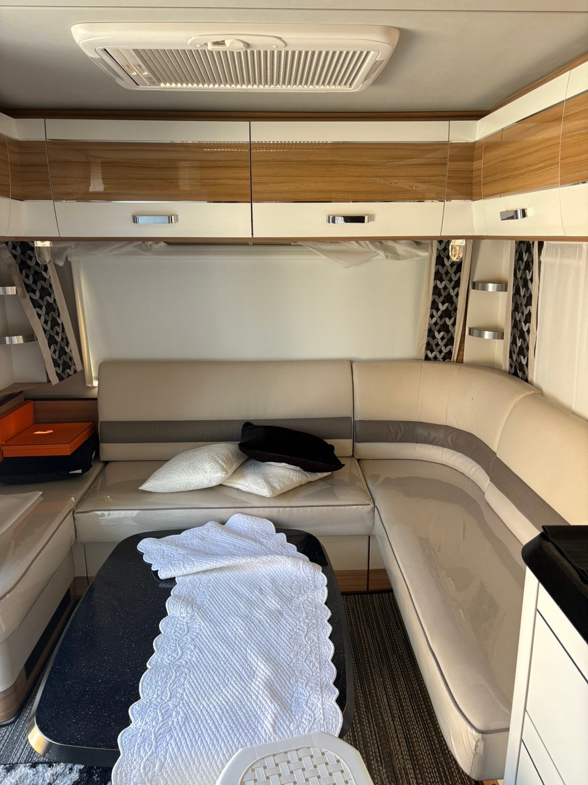 Caravan Tabert Bellini, Tabbert, Frans bed, Particulier, Koelkast