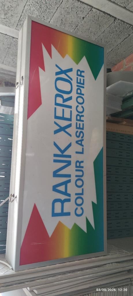 Boîte à lumière Xerox, Enlèvement