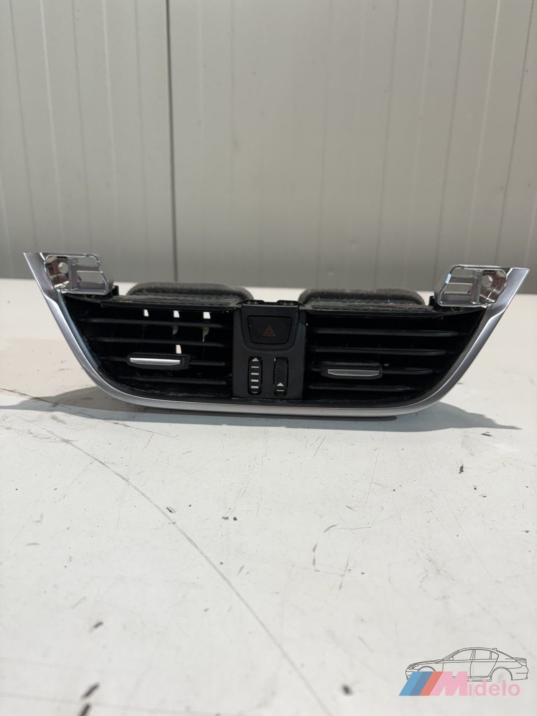 FORD FIESTA LUCHTROOSTER H1BBA014L09, -, -, -, Enlèvement ou Envoi