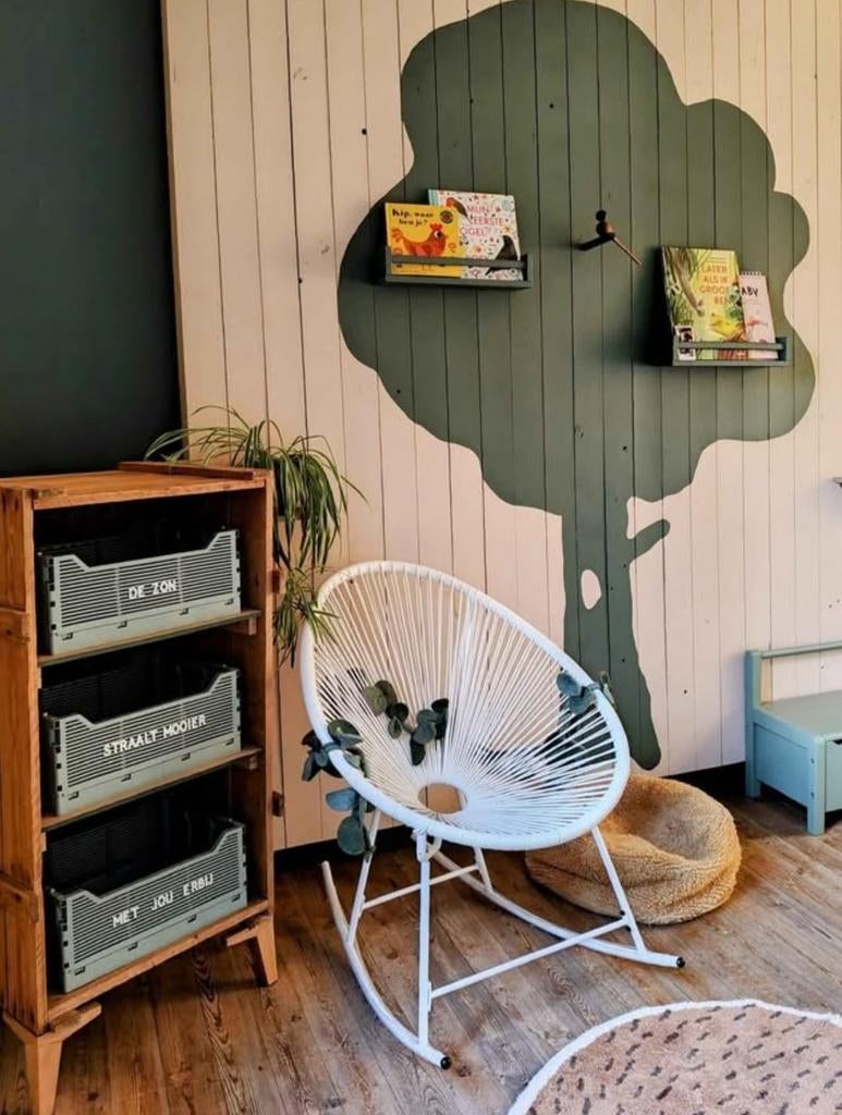 Schommelstoel babykamer, Ophalen