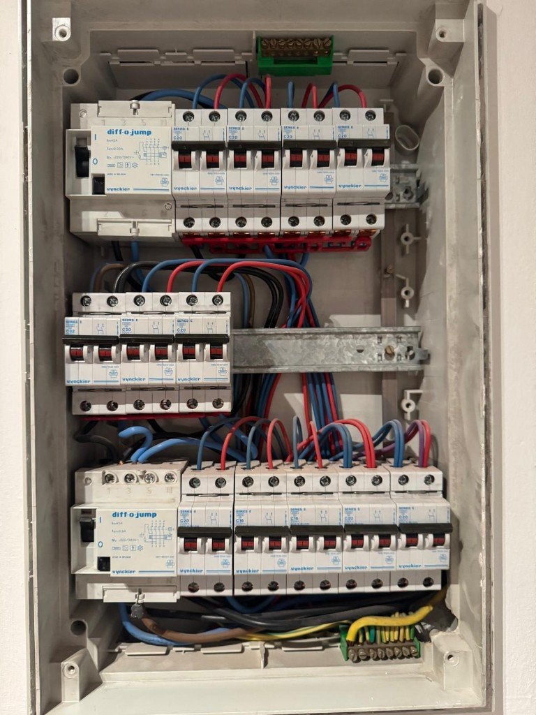 ABB (Vynckier) automaten en differentieels, Doe-het-zelf en Bouw, Ophalen of Verzenden, Gebruikt, ABB, Installatieautomaat