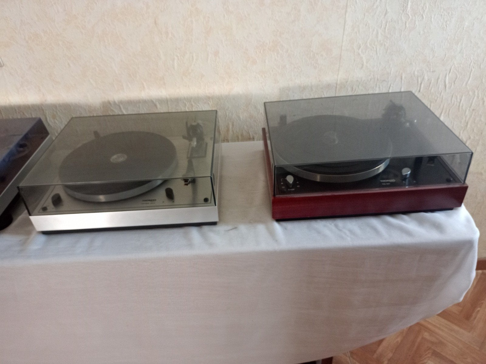 platine vinyle vintage Thorens TD, Enlèvement