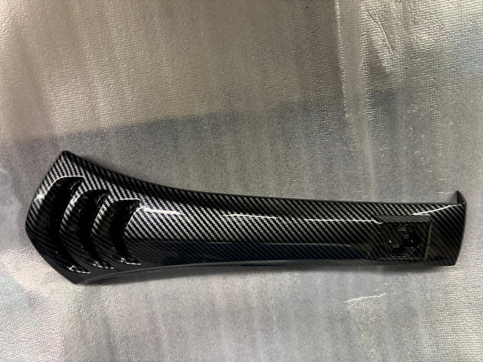 Vespa gts 300 neus nieuw carbon en tasje, Ophalen, Zo goed als nieuw, Carbon
