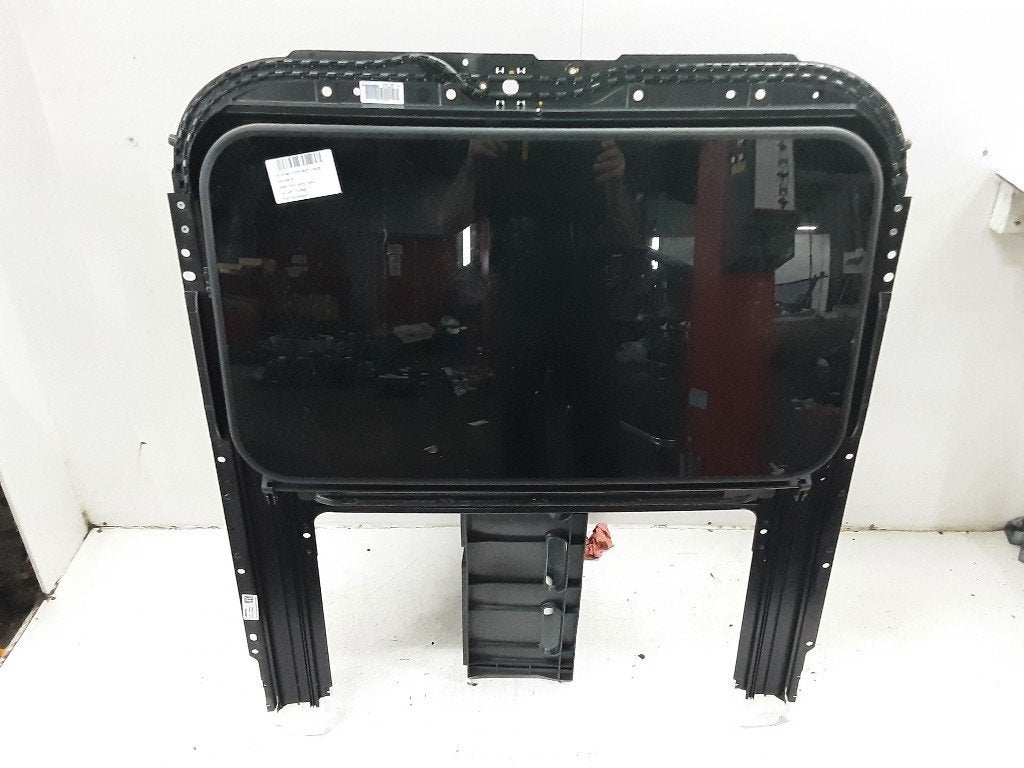 SCHUIF-KANTELDAK Audi A6 (C7) (01-2010/09-2018) (4G5877041G), Gebruikt, Mevr. I. Hauben, Audi, Rue de l'Espoir 34 34
4030  GRIVEGNÉE, BE