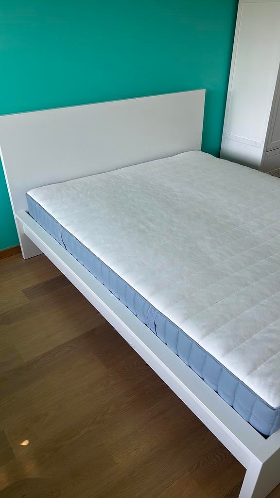 Ikea matras en bed 160 cm op 200 cm, Huis en Inrichting, Slaapkamer | Bedden, Ophalen, 200 cm, 160 cm
