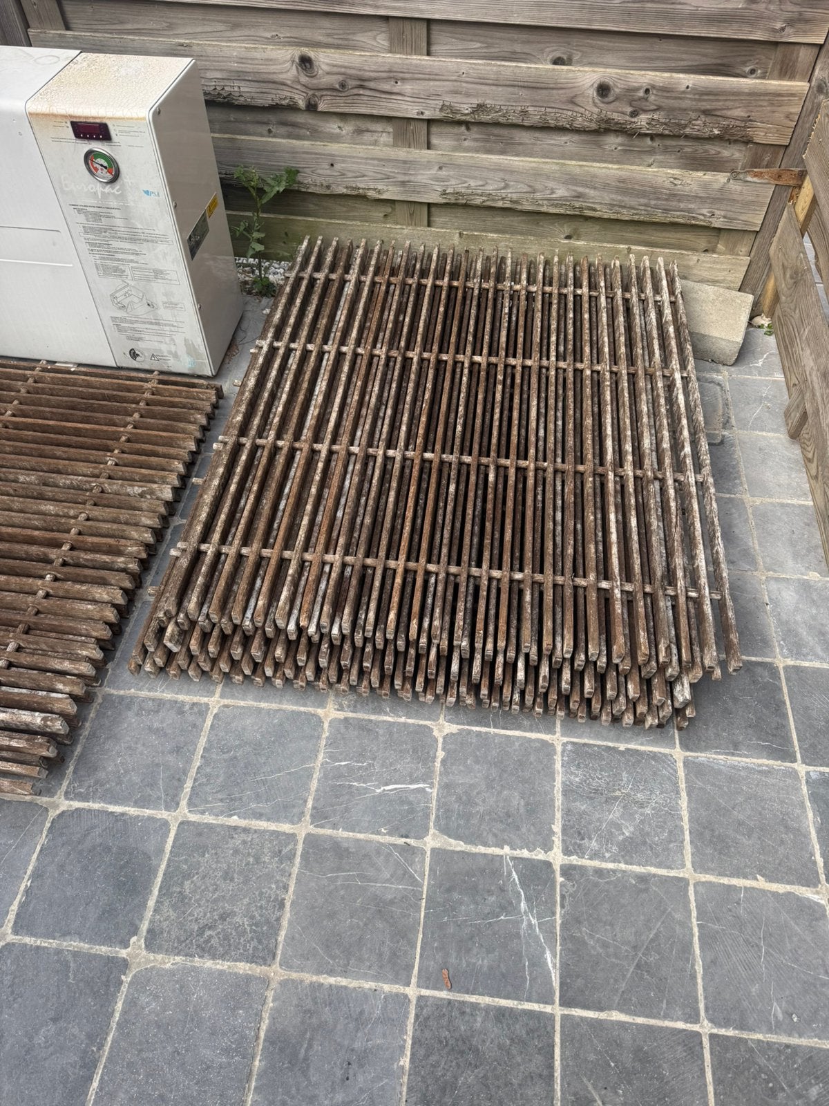 Te koop – stevige hout roosters, Dieren en Toebehoren