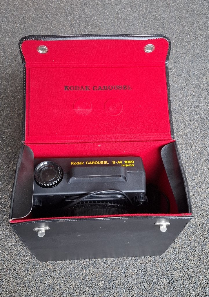 kodak dia projector carousel S-AV 1050, Ophalen, Zo goed als nieuw