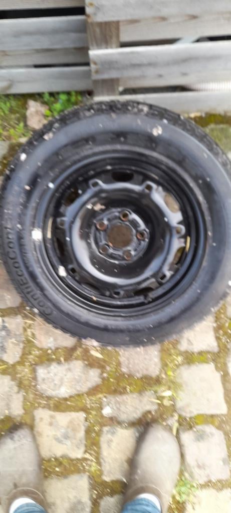 Roue secours polo