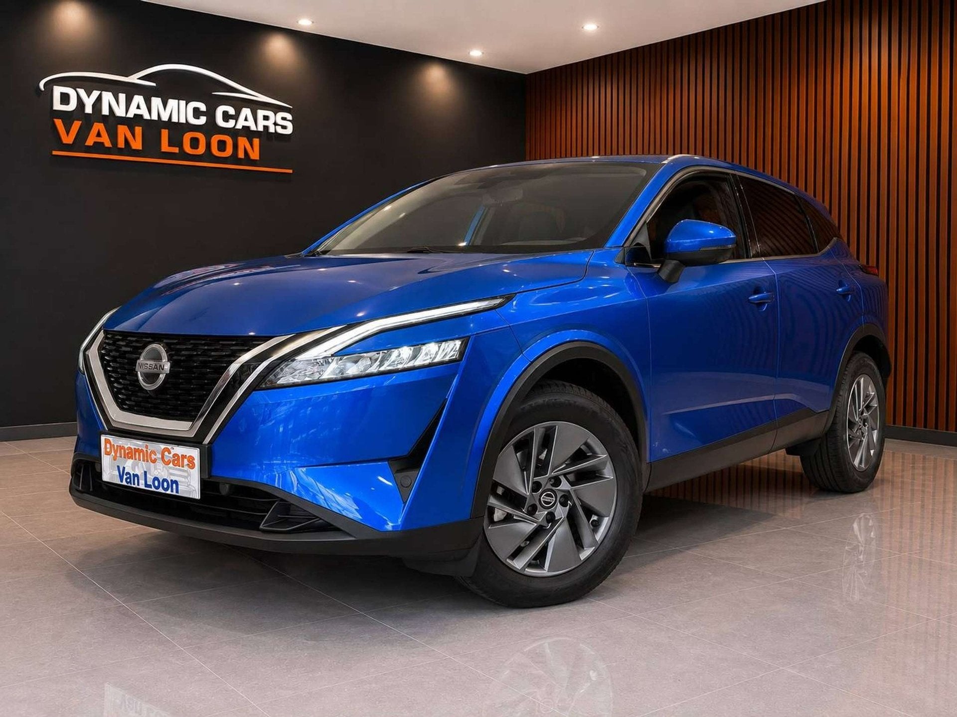 Nissan Qashqai DIG-T MHEV Tech Navi Car Play Pdc Airco digit, Autos, Nissan, 1332 cm³, 140 g/km, Euro 6, Entreprise