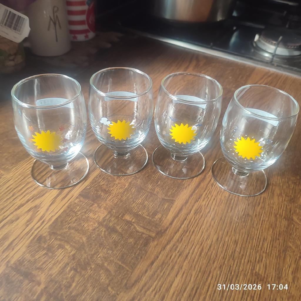 4 verres RICARD différents ., Enlèvement ou Envoi, Comme neuf, Autres types
