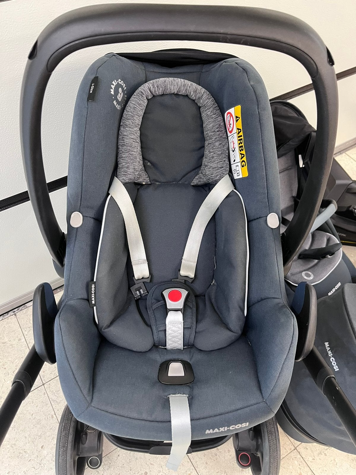 Volledige Maxi Cosi set + Familyfix 2, heel goede staat!, Enfants & Bébés, Enlèvement, Comme neuf, Maxi-Cosi, Isofix