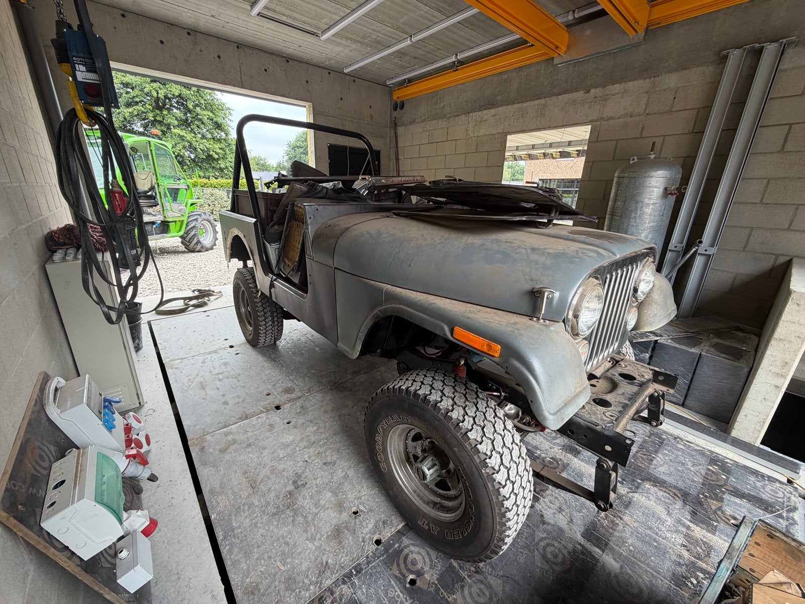 CJ7 4,2L en pièces ou en projet, Autos : Pièces & Accessoires, Suspension & Châssis, Jeep, Enlèvement