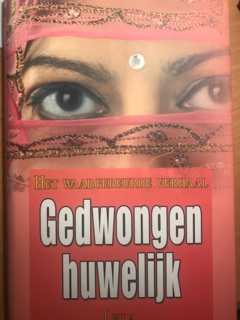 LEILA - GEDWONGEN HUWELIJK, Enlèvement ou Envoi, Neuf