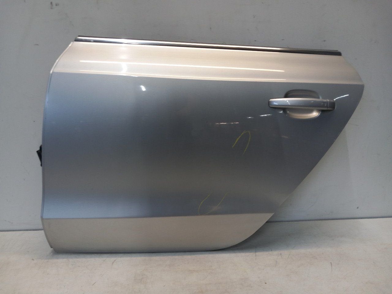 Portier links achter Audi A5, Onderdelen@venauto.nl, Van der Ven Autorecycling B.V., Gebruikt, Ettenseweg 76, 4706 PB Roosendaal, The Netherlands