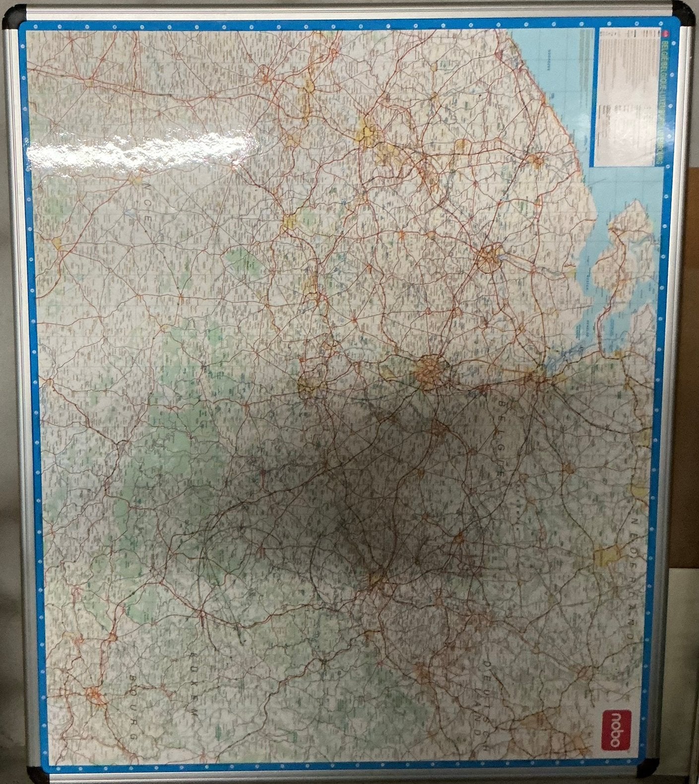 Nobo magnetische landkaart België-Luxemburg, Ophalen, Gebruikt
