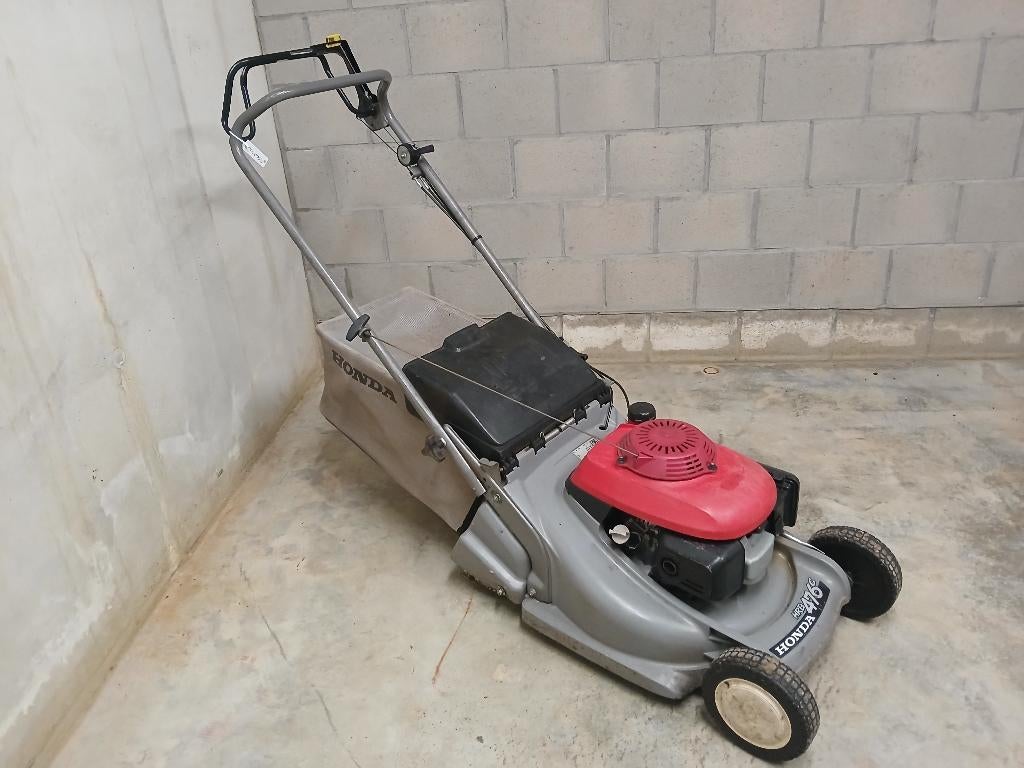 Grasmaaier honda met rol, Tuin en Terras, Grasmaaiers, Gebruikt, Benzine-grasmaaier, Cirkelmaaier, Opvangzak, Ophalen