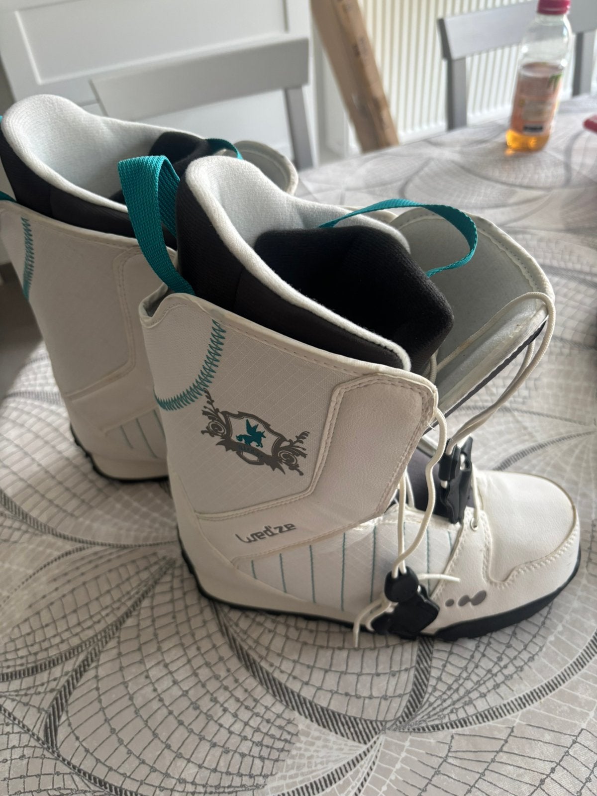 Bottes de snowboard, Enlèvement, Comme neuf