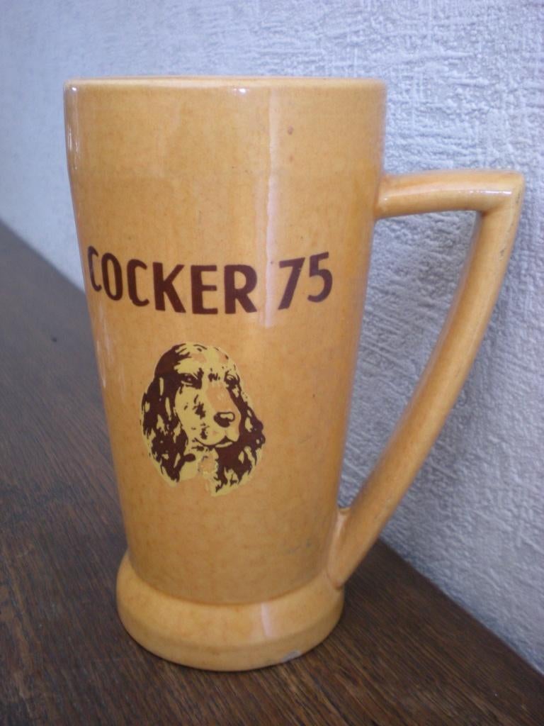 COCKER 75  (Progrès Haine St Paul)  couleur pâle, Collections, Enlèvement ou Envoi, Comme neuf, Chope(s)