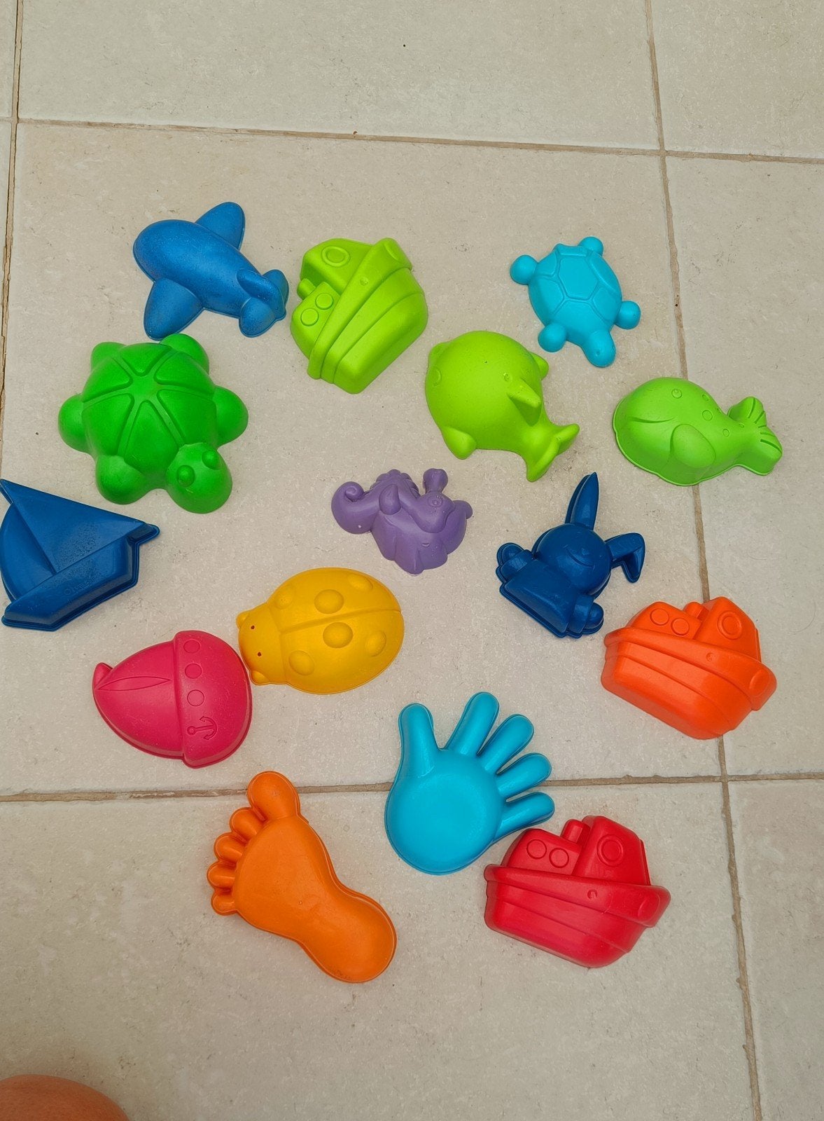Strandspeelgoed, Enlèvement ou Envoi