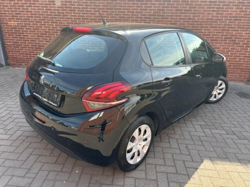 Peugeot 208 PureTech Access, Voorwielaandrijving, Stof, Gebruikt, Euro 6