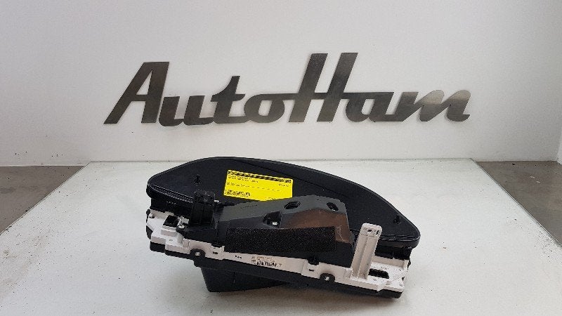 COCKPIT Toyota Yaris II (P9) (|838000DJ00|MB4573003612|), Gebruikt, Toyota