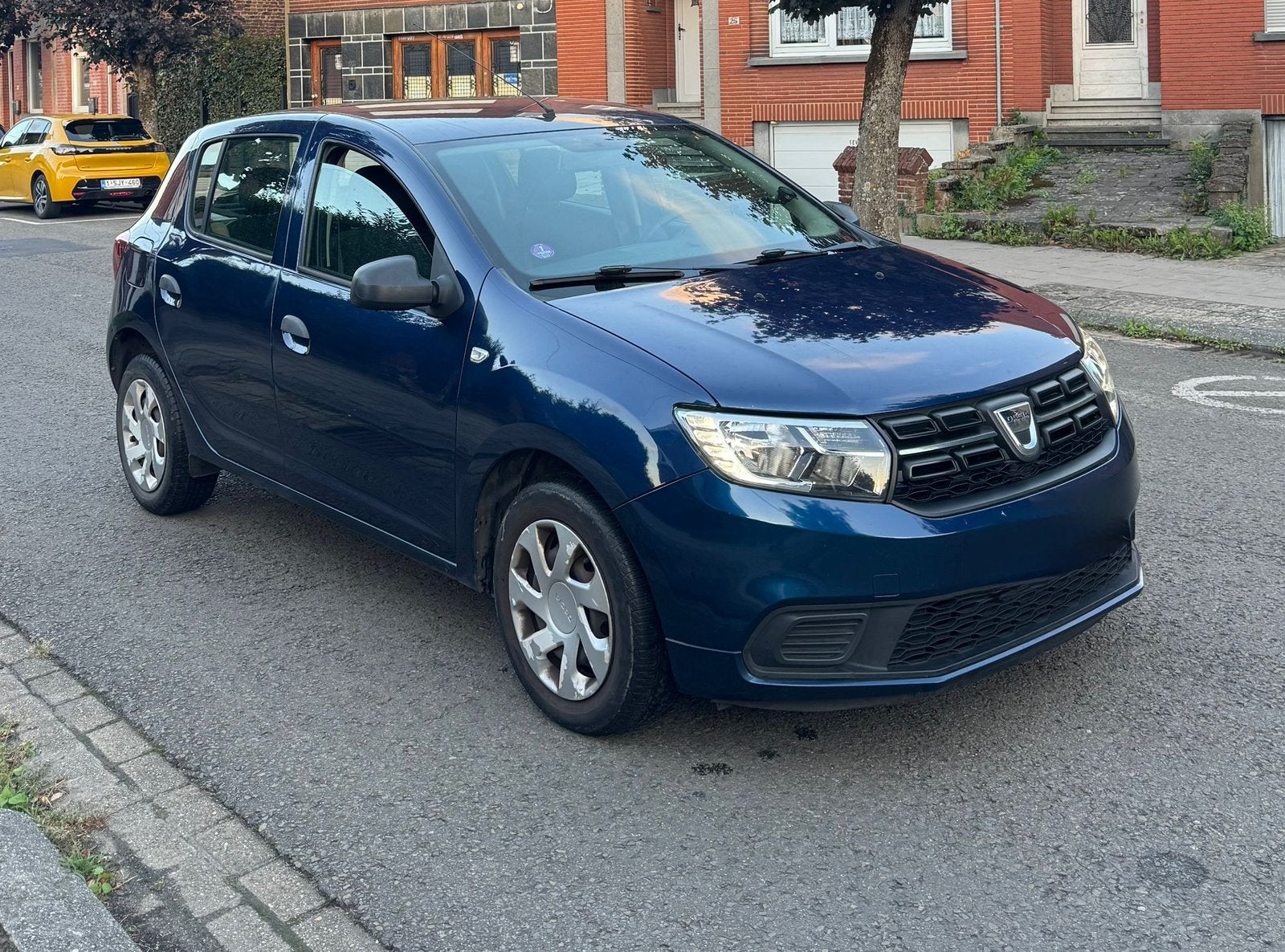 Vend Dacia Sandero 1.1 60CH Démarre et roule parfaitement, Achat, Euro 6, Entreprise, Boîte manuelle