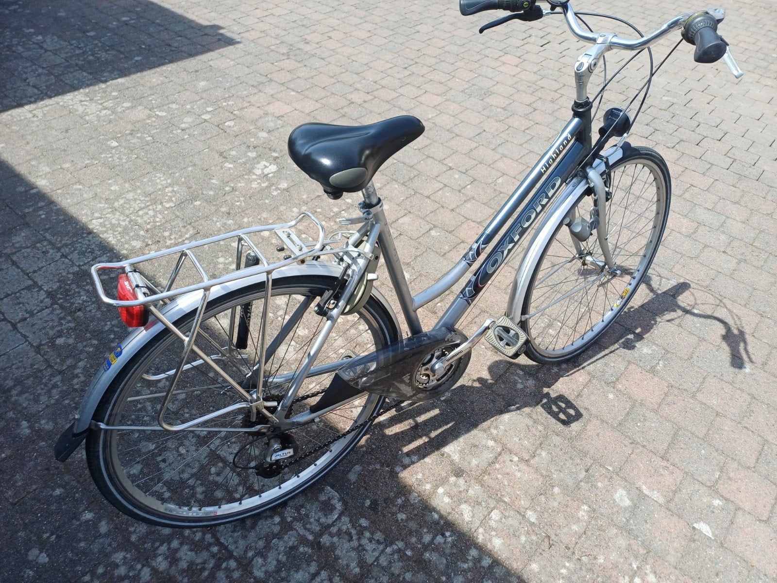 Vrouwenfiets oxford, Ophalen