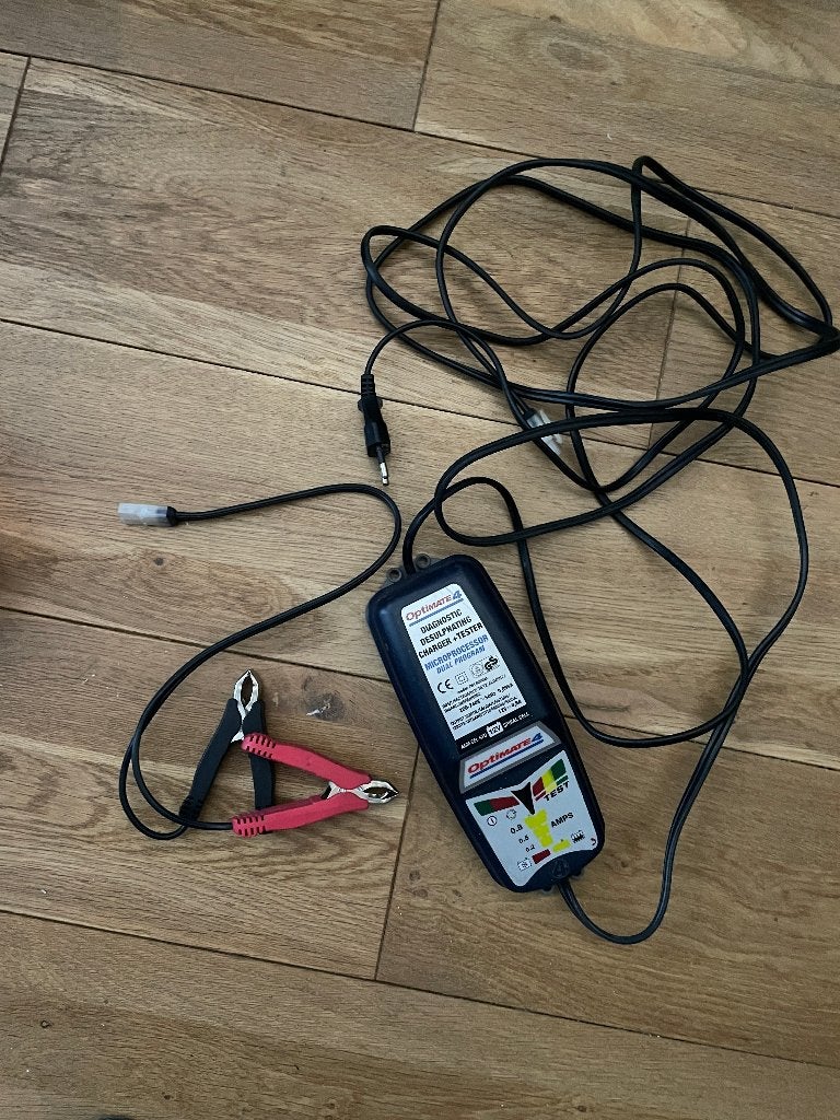Chargeur batteire 12V OptiMate 4. Excellent état, Enlèvement, Utilisé