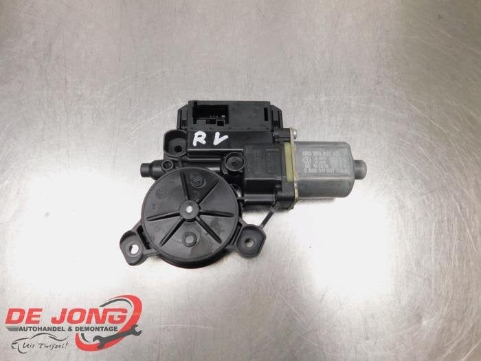 Moteur de vitre portière d'un Volkswagen Polo, Volkswagen, -, 3 mois de garantie, Utilisé