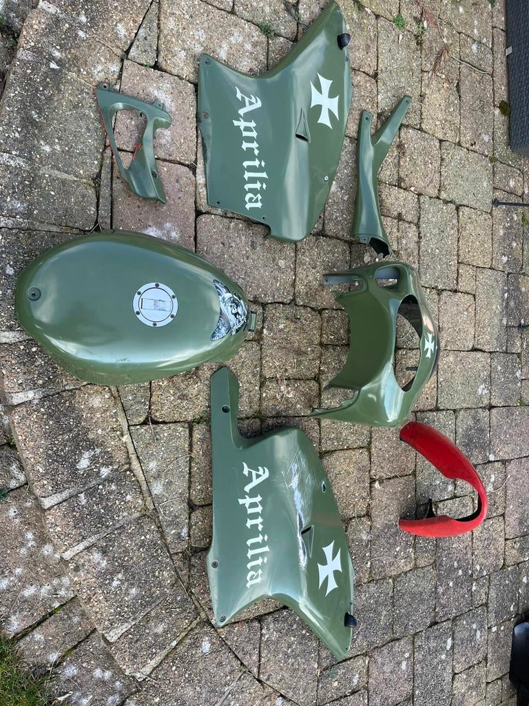 Aprilia rs 125 kappenset / kuipen, Motoren, Ophalen, Gebruikt