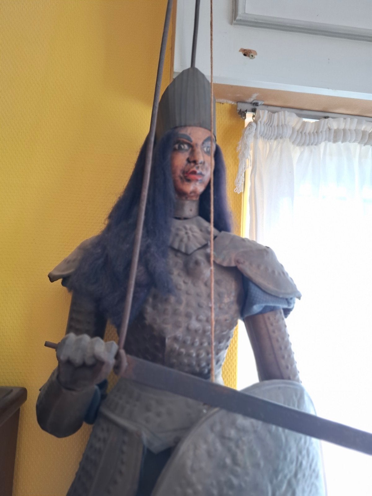 Toone marionet, Ophalen